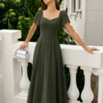 Green Sweetheart Neck Chiffon Maxi Dress